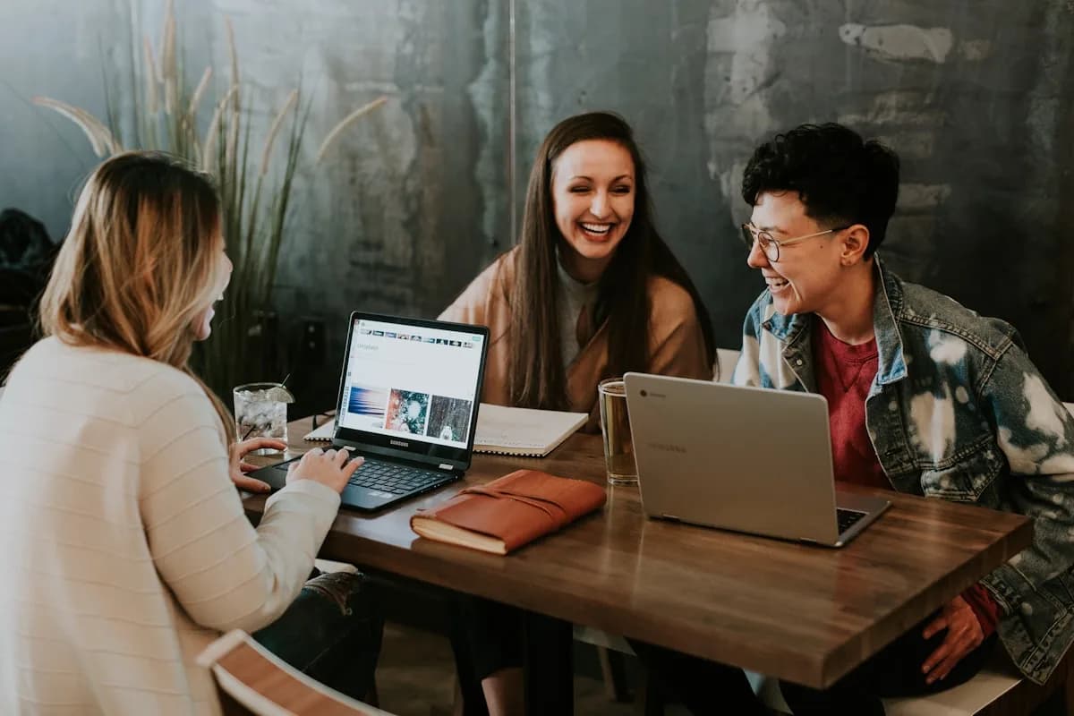 Comment Beeform est devenu leader du e-learning en Algérie — Portrait d'un pionnier